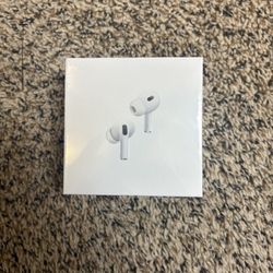 Apple AirPods Pro 2nd Gen with MagSafe Charging Case (USB-C)