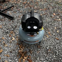 McGraw Air Compressor 