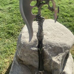 Axe 21” Alien Predator Axe