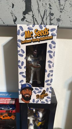 Mr seeds bobble head 100$