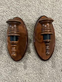 Set of 2 Vintage Colonial Wood Wall Candle Sconces, Early American Turned Wood Home Decor