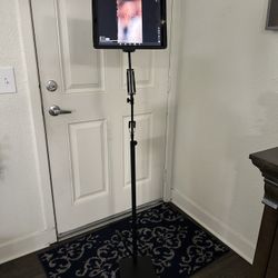 Tablet Floor Stand with Heavy Duty Base Rolling Device Holder Adjustable iPad Floor Stand Compatible with iPad, Kindle, and Cell Phones, Ideal for Han