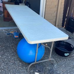 8ft Table 