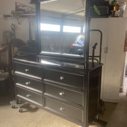 Black Dresser W/Mirror