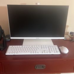 21” Samsung Monitor With Wireless Key bored And Mouse