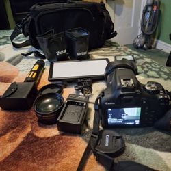 Canon EOs Rebel T7(Black)