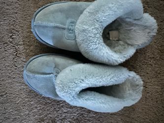 UGG Coquette Horizon Slippers – Women’s Size 10