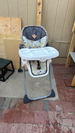 Baby trend high chair