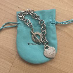 Tiffany and co bracelet for Sale. 