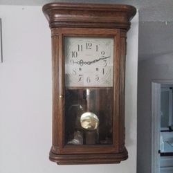 Howard Miller Sandringham wall clock model number 613-108