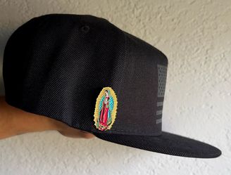 Virgen de Guadalupe Enamel Hat Pin ✨ Gold-Tone – New