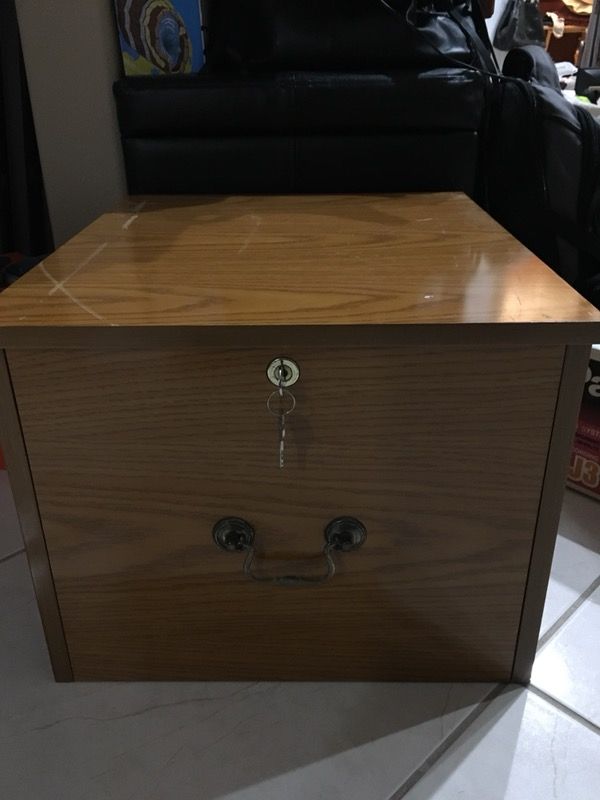 Vintage filing cabinet w lock