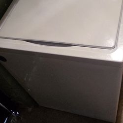 Whirlpool Washing Machine! 