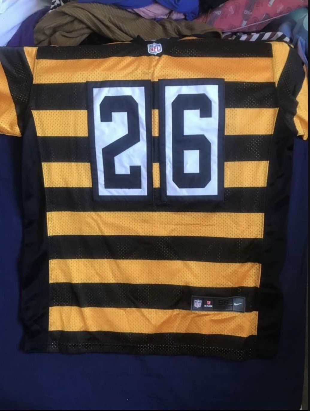 Bell top bumblebee jersey