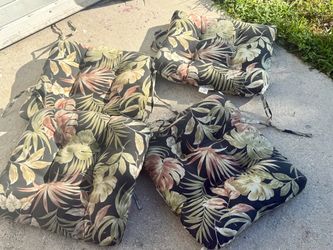 Tropical Print Outdoor Chair Cushions Set