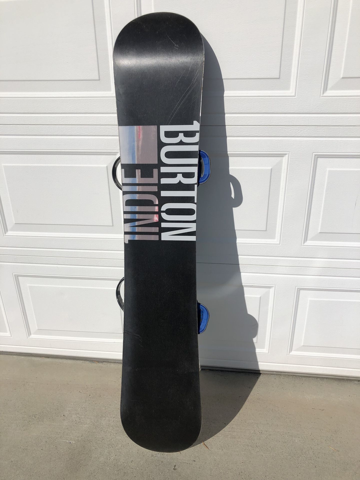 BURTON INDIE SNOWBOARD 152 CM W/BURTON MED BINDINGS Just Updated