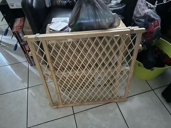 Wood gate for Children or puppies