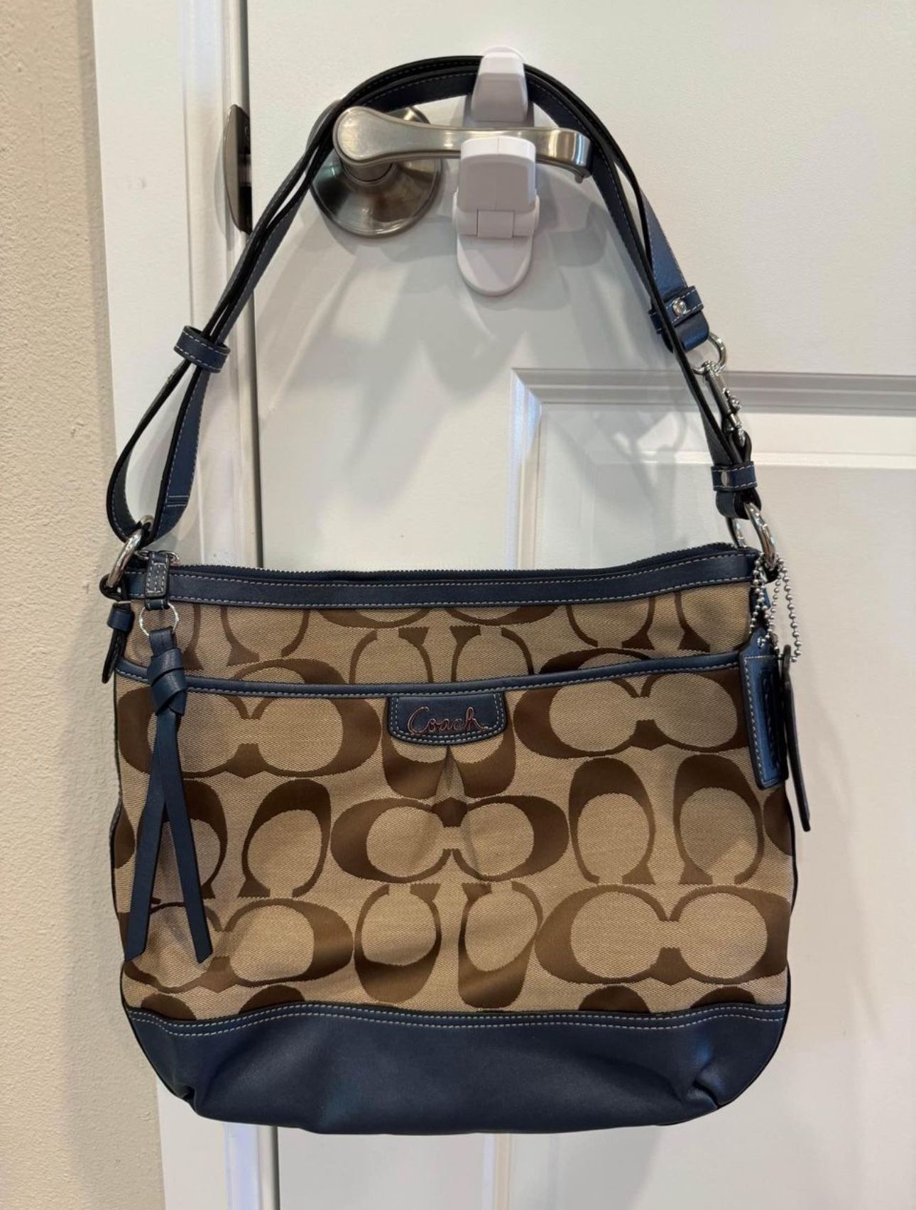 Coach Signature Shoulder Bag
