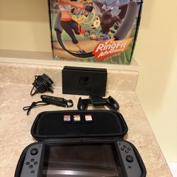 Nintendo Switch With Case + 3 Games + Ring
