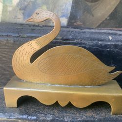 Swan Decorative FP Fender