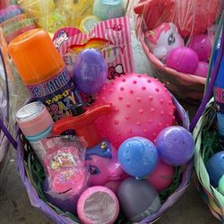 Easter Baskets 🐣