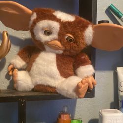 Just A Useless Doll 