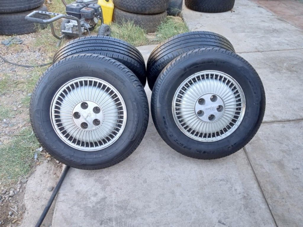 RIMS 205/75R15...5 LUGS FIT IMPALA MUSTANG NISSAN ALTIMA NISSAN MAXIMA DODGE CARAVAN FORD RANGER