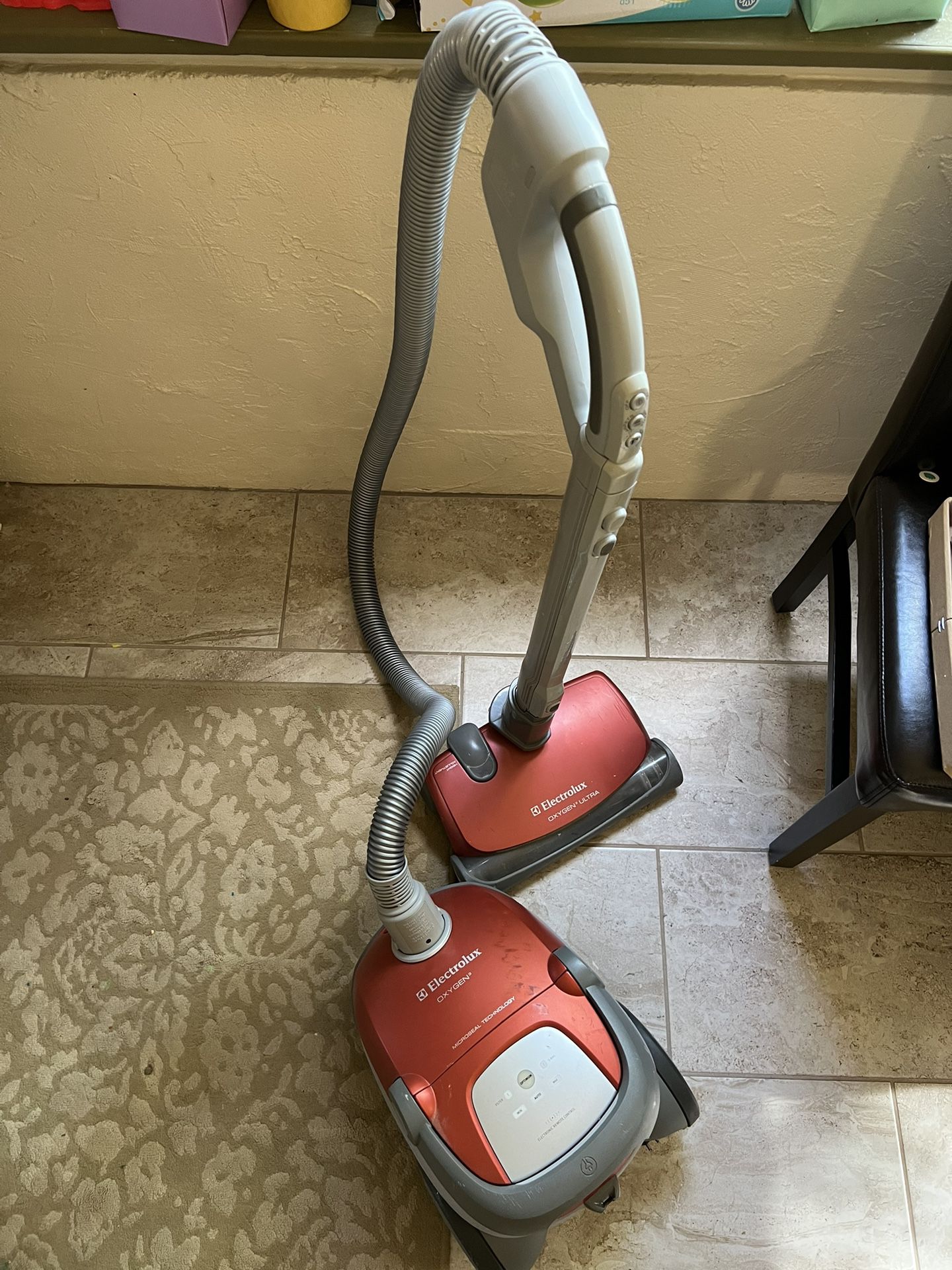 Electrolux Canister Vacuum