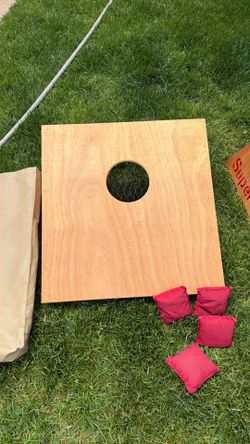 Travel corn hole set