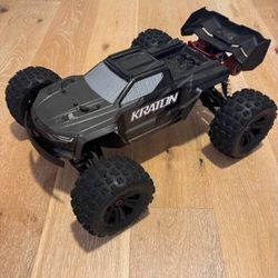 ARRMA KRATON 8S NEW 