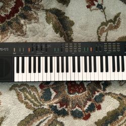 Retro Yamaha PSR-11