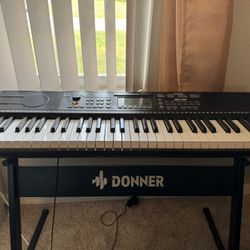 Keyboard/Piano 61 Keys