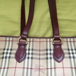 Burberry handbag bag Authentic used great condition
