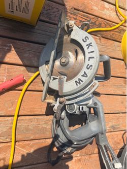 Worm drive skill saw