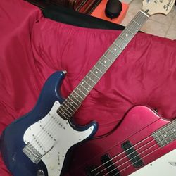 Squier By Fender Electric Guitar 