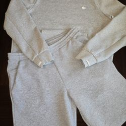 Lacoste Sweatshirt and shorts size Large Gray 