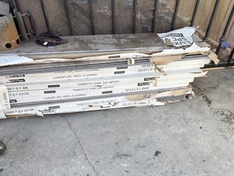 Laminate vinyl flooring grey