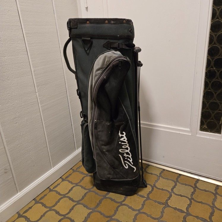 Titleist Golf Bag