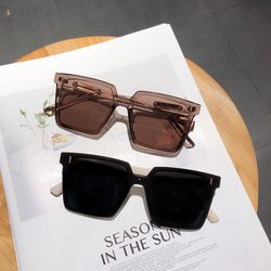 Trendy men’s flat all-in-one lens sunglasses driving square women‘s retro sunglasses round face handsome