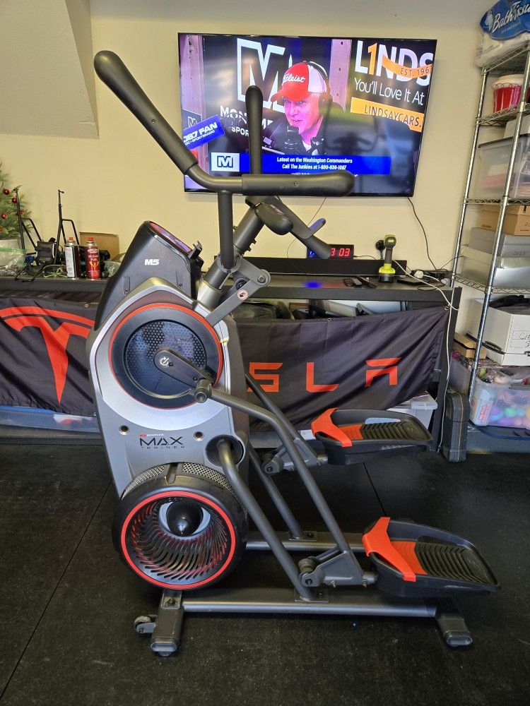 Bowflex Max Trainer M5 Elliptical Stair master Stepper Machine