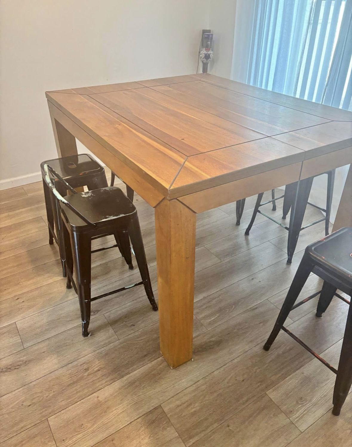 Wooden Dinner Table (expandable)