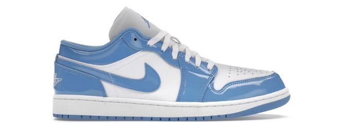 Size 9.5 Jordan 1 Low SE White Legend Blue
