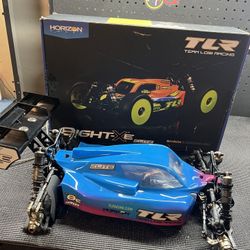 TLR 8eight - XE ELITE 