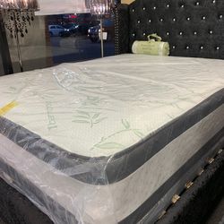 Queen Pillow Top Mattress Semi Firm Factory Direct Sale Fast Delivery