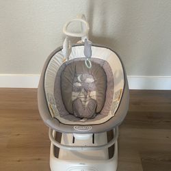 Graco Sense2Soothe™ Swing with Cry Detection™ Technology