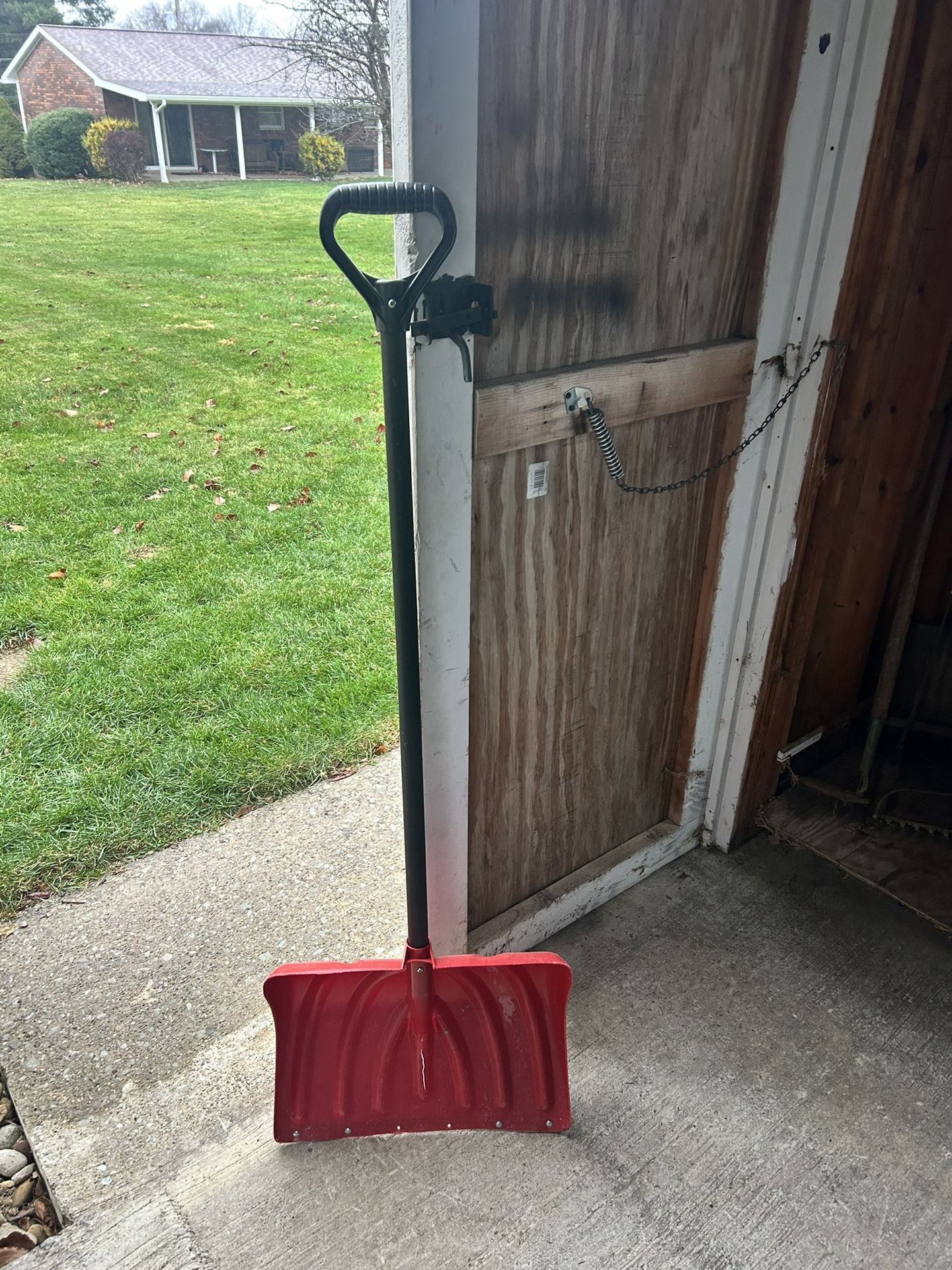 Snow Shovel 