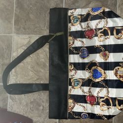 Rare Vintage 90’s Victoria’s Secret Heart Duffle