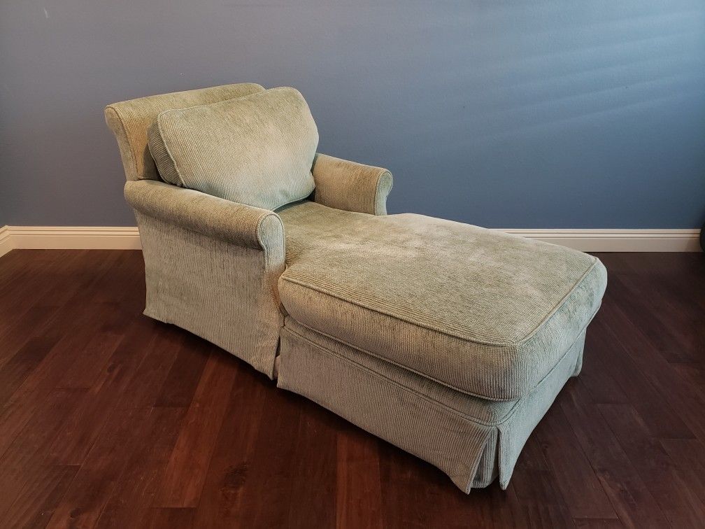 Sage/Mint Green Chaise Lounge Chair