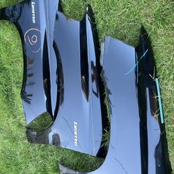 Toyota Highlander 2004 Right & Left Fenders