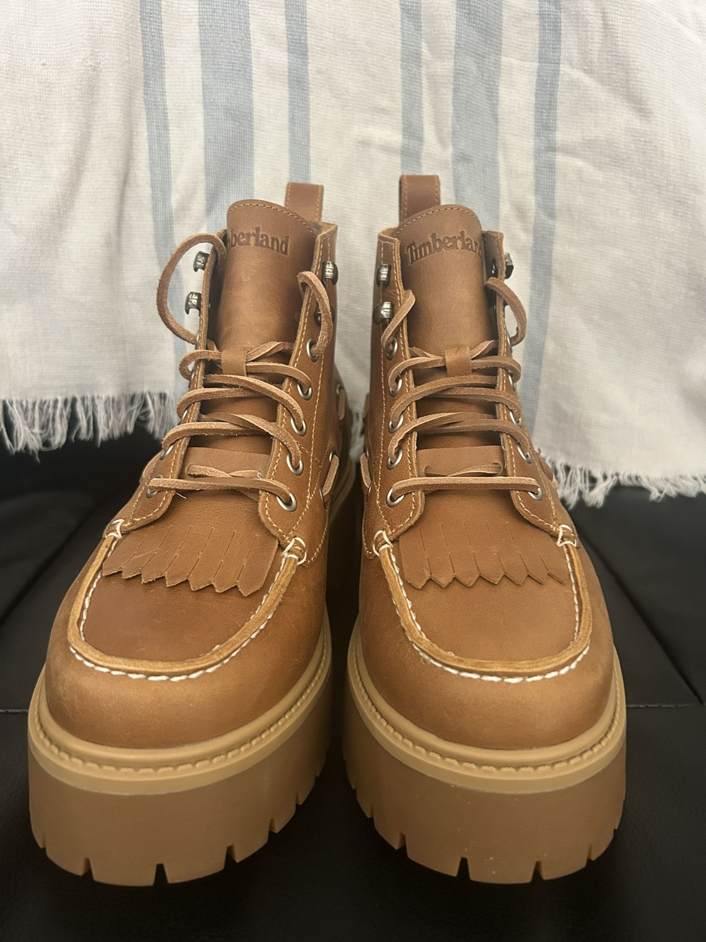 Timberland Boots Women Size 9